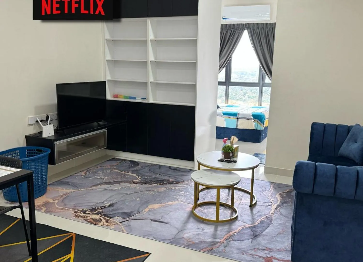 Apartment Netflix Skyred B1036 Core Soho Near Klia Sepang
