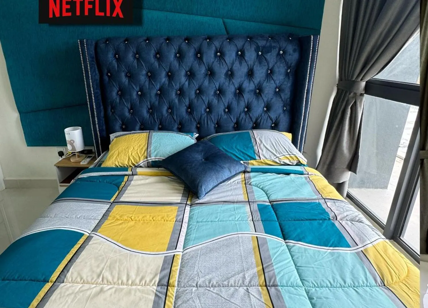 Netflix Skyred B1036 Core Soho Near Klia Sepang Malaysia
